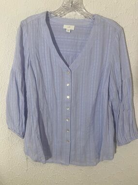 J. Jill Soft Lavender Button-Front V-Neck Blouse size Medium Mystical Fanciful